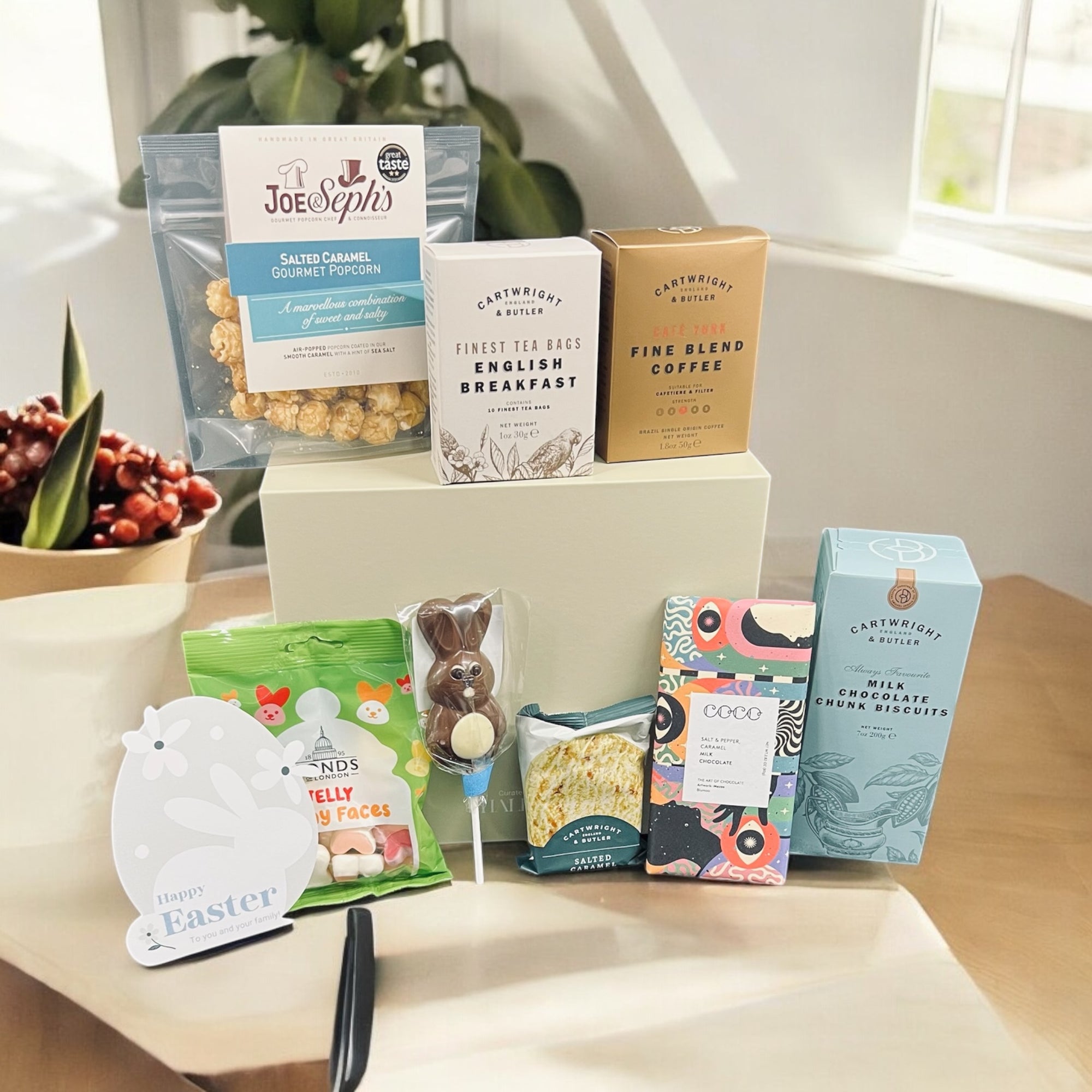 Luxury Easter treats hamper