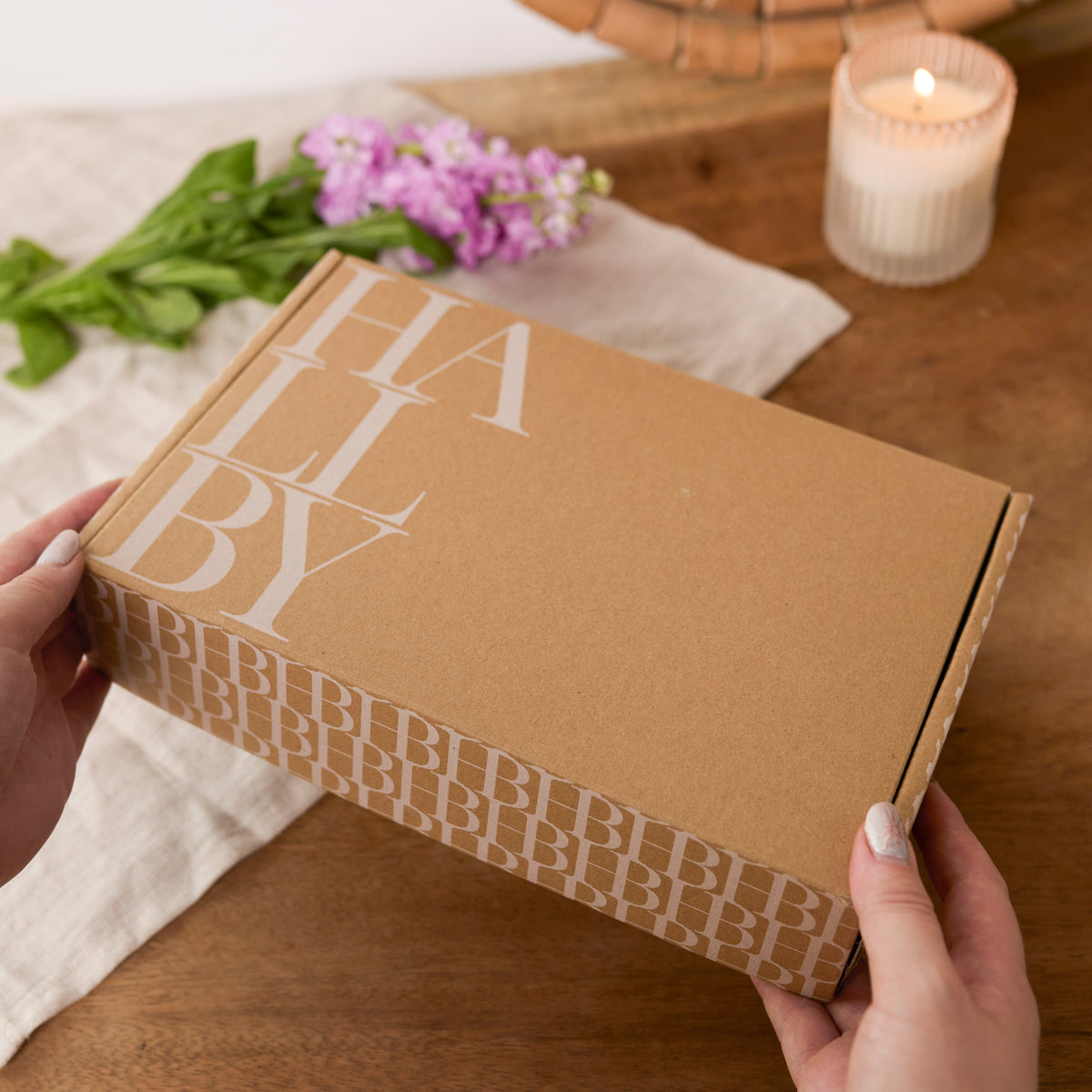 Hallby Branded gifting mailer box. Send online gifts right to their door.